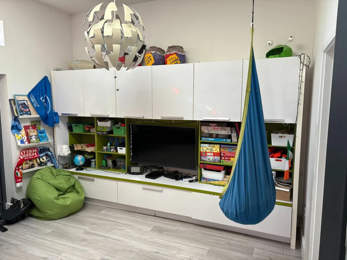 Playroom unit