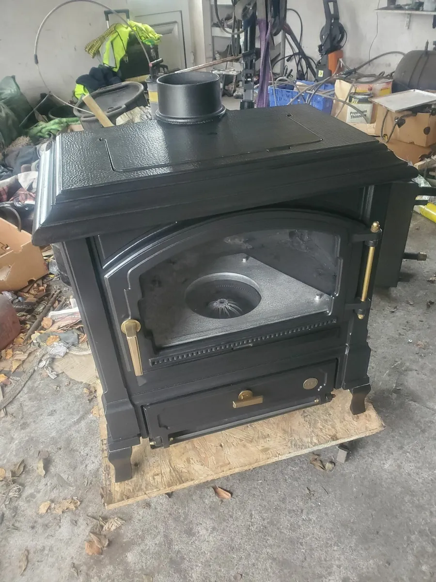 Efel 9kw oil stove with domestic boiler fully refu - Image 3