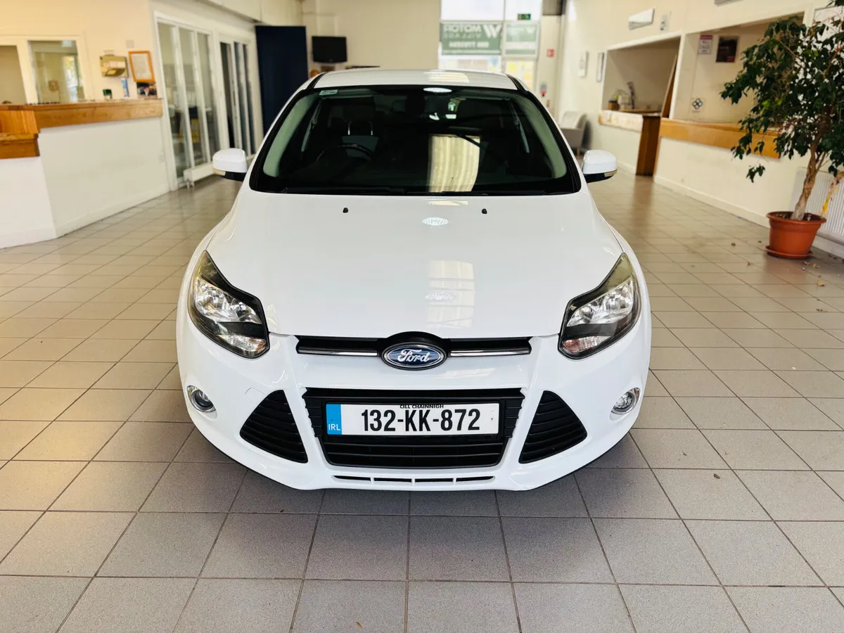 Ford Focus 2013 - Image 2
