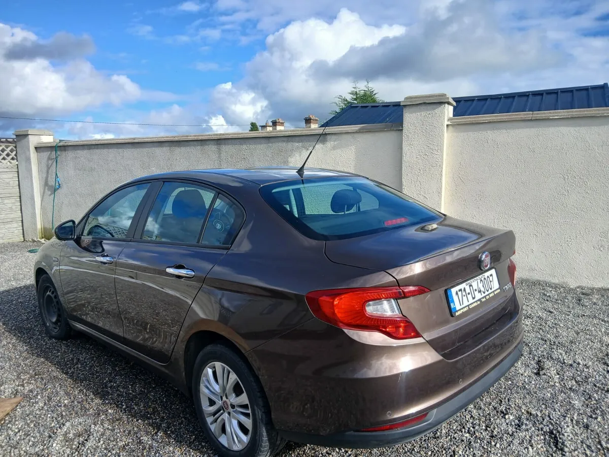 2017 Fiat tipo - Image 4