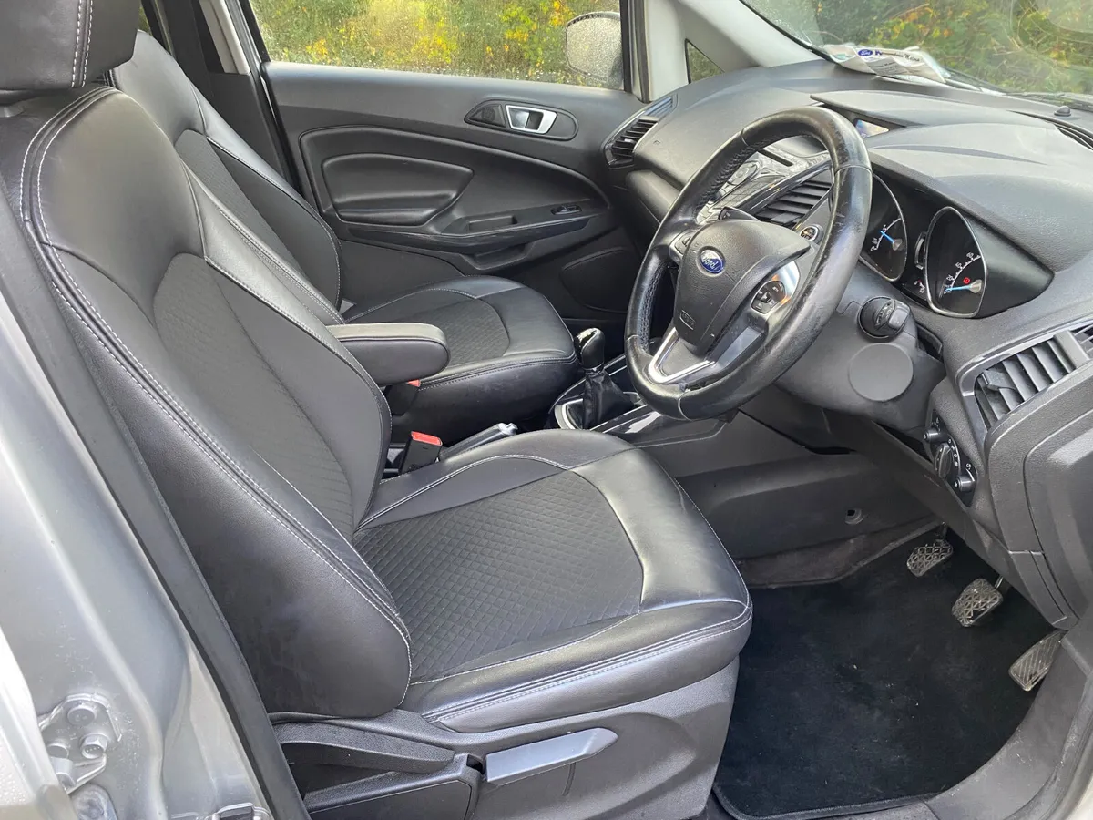 172 Ford EcoSport 1.5TDCI Titanium Low Mileage - Image 3