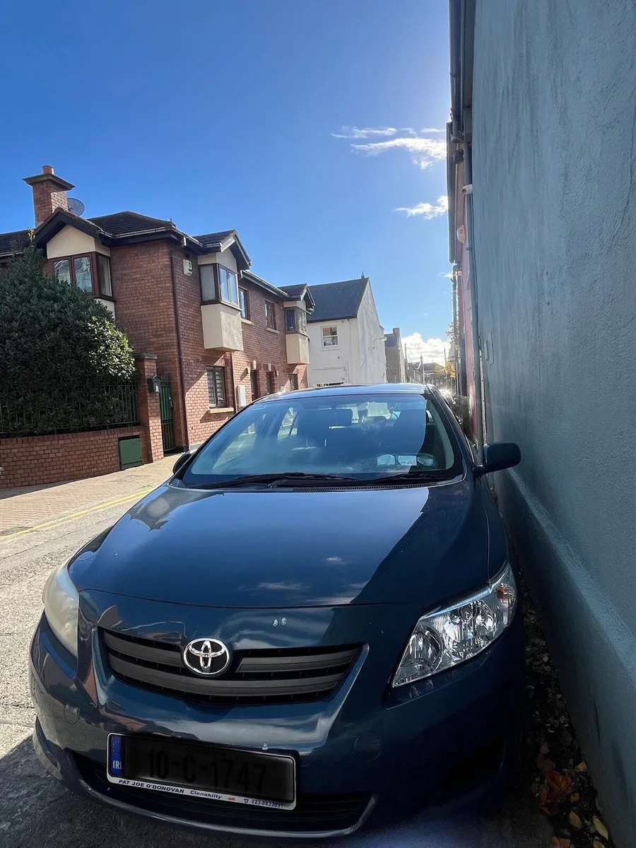 Toyota Corolla - Image 2