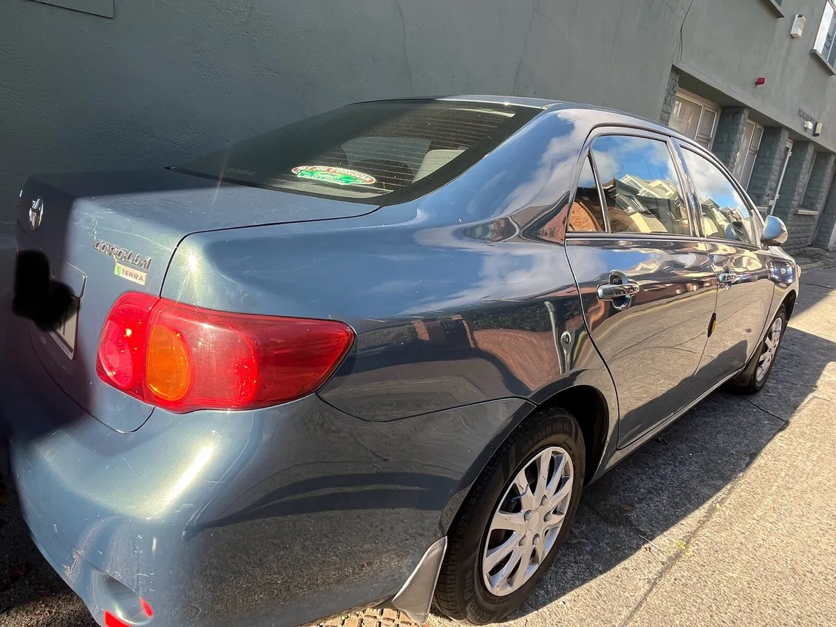 Toyota Corolla - Image 3