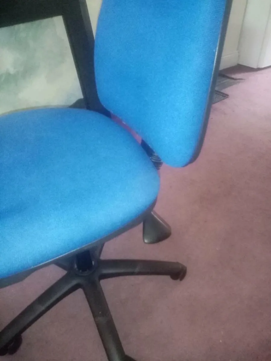 Office/Study/Games chair - Image 3