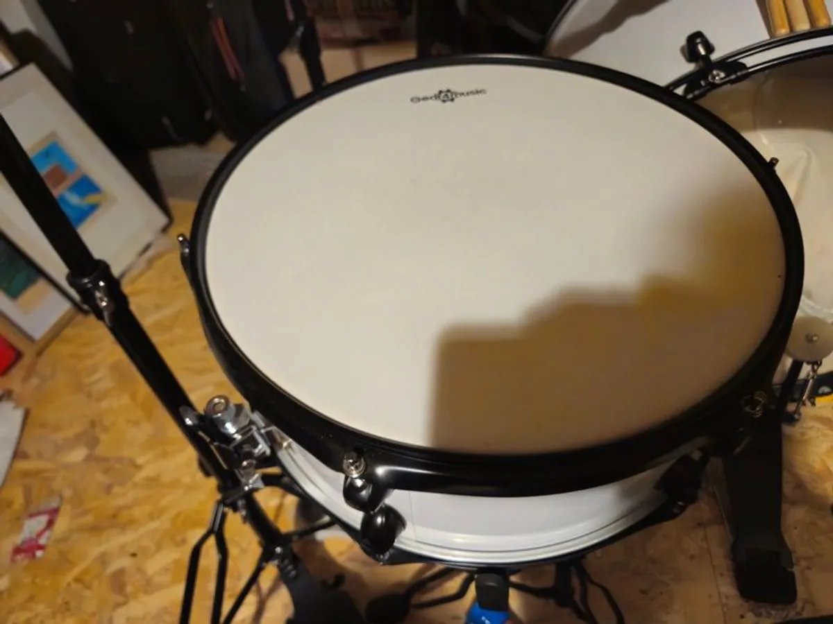 Beginner Drum Set - Full Kit! - Image 2