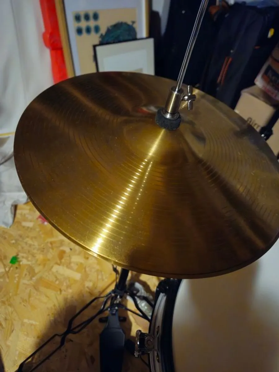 Beginner Drum Set - Full Kit! - Image 3