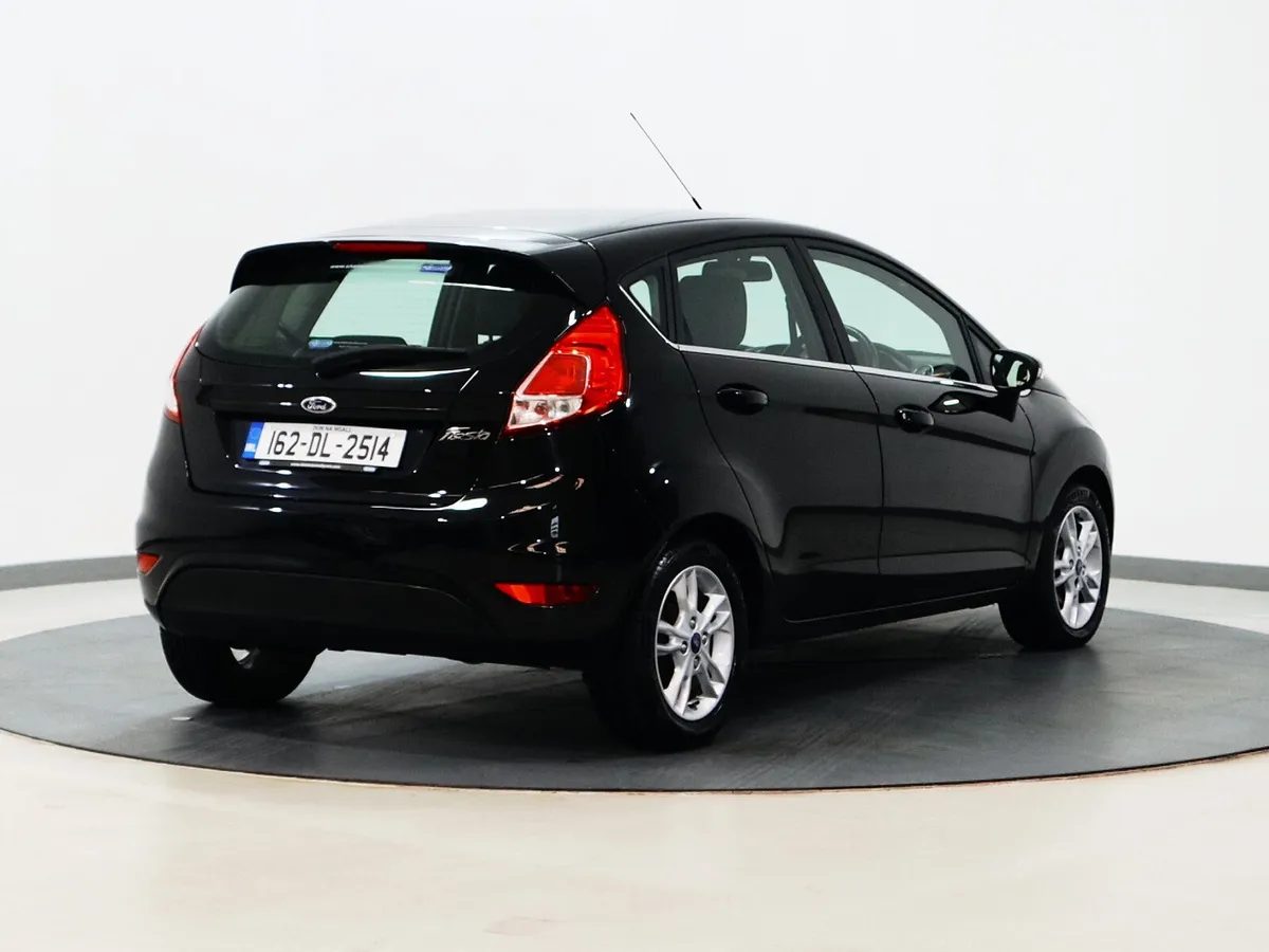 *48* 2016 Ford Fiesta 1.5tdci zetec - Image 4