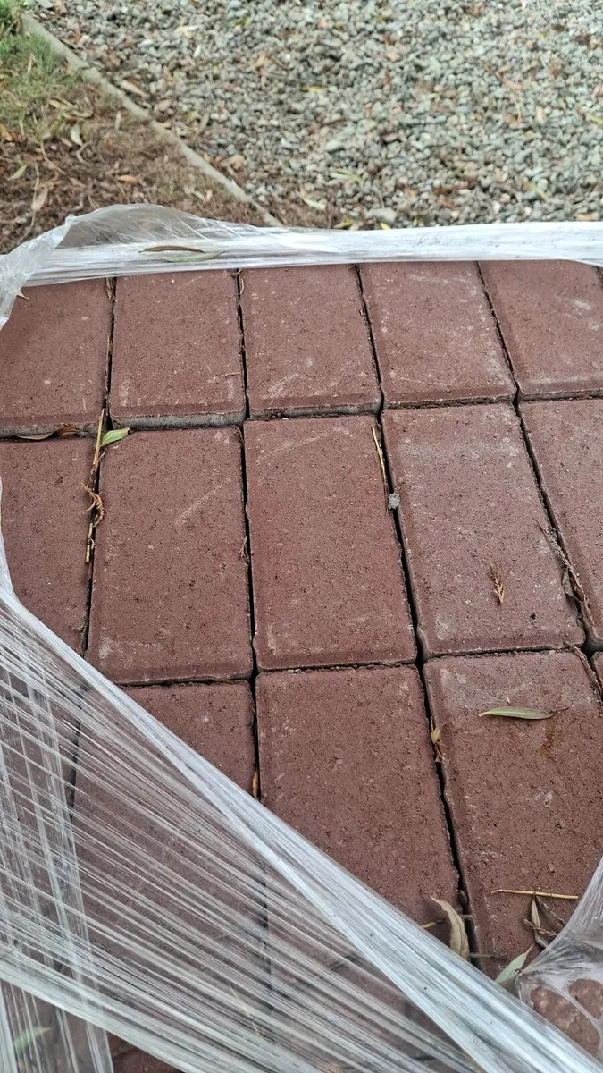 350 New Paving Blocks - Image 2