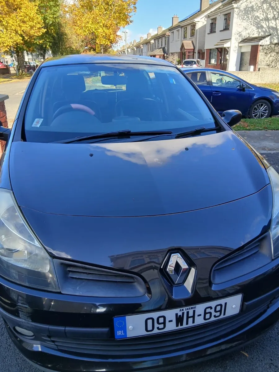 Renault Clio 2009 - Image 1