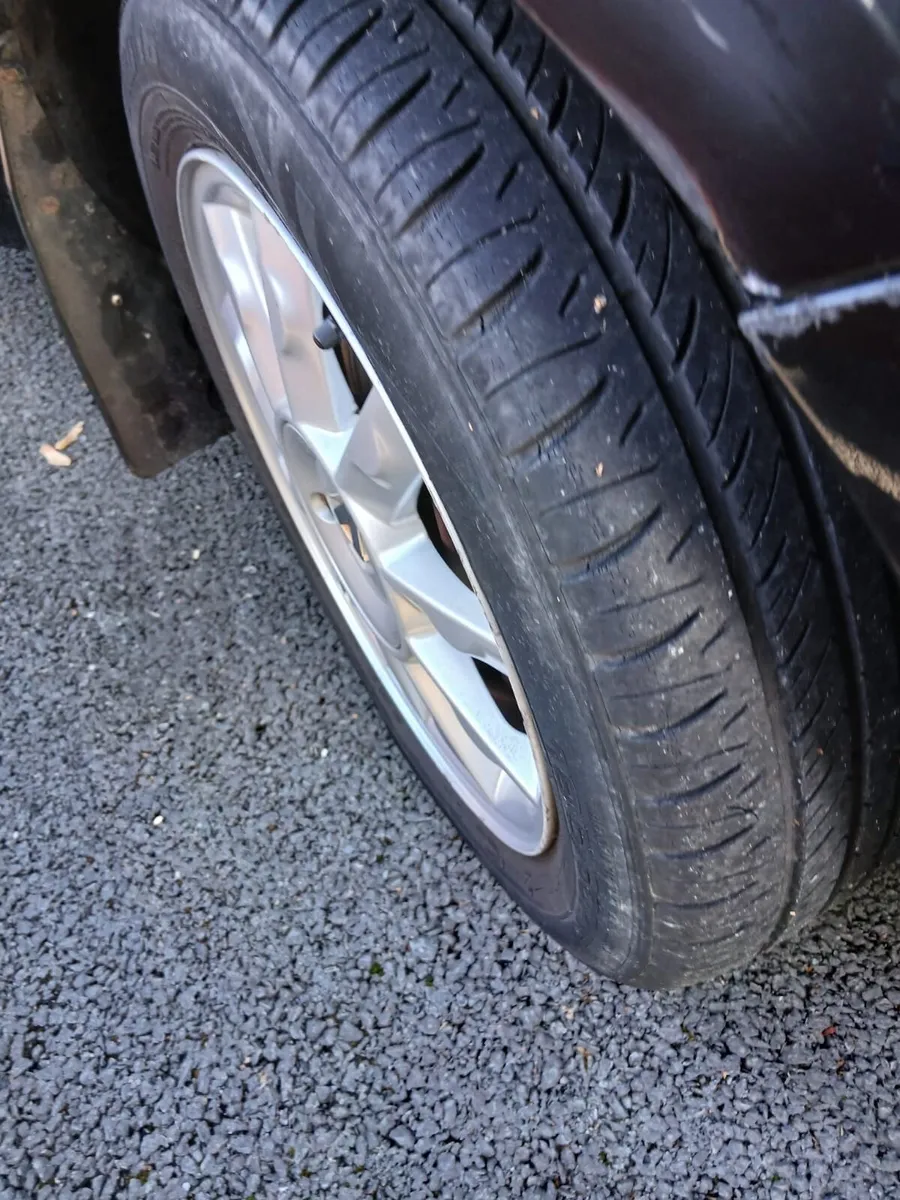 Renault Clio 2009 - Image 4