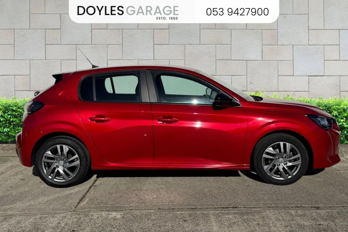 Peugeot 208 Active 1.2 Puretech Petrol 75bhp - Image 2