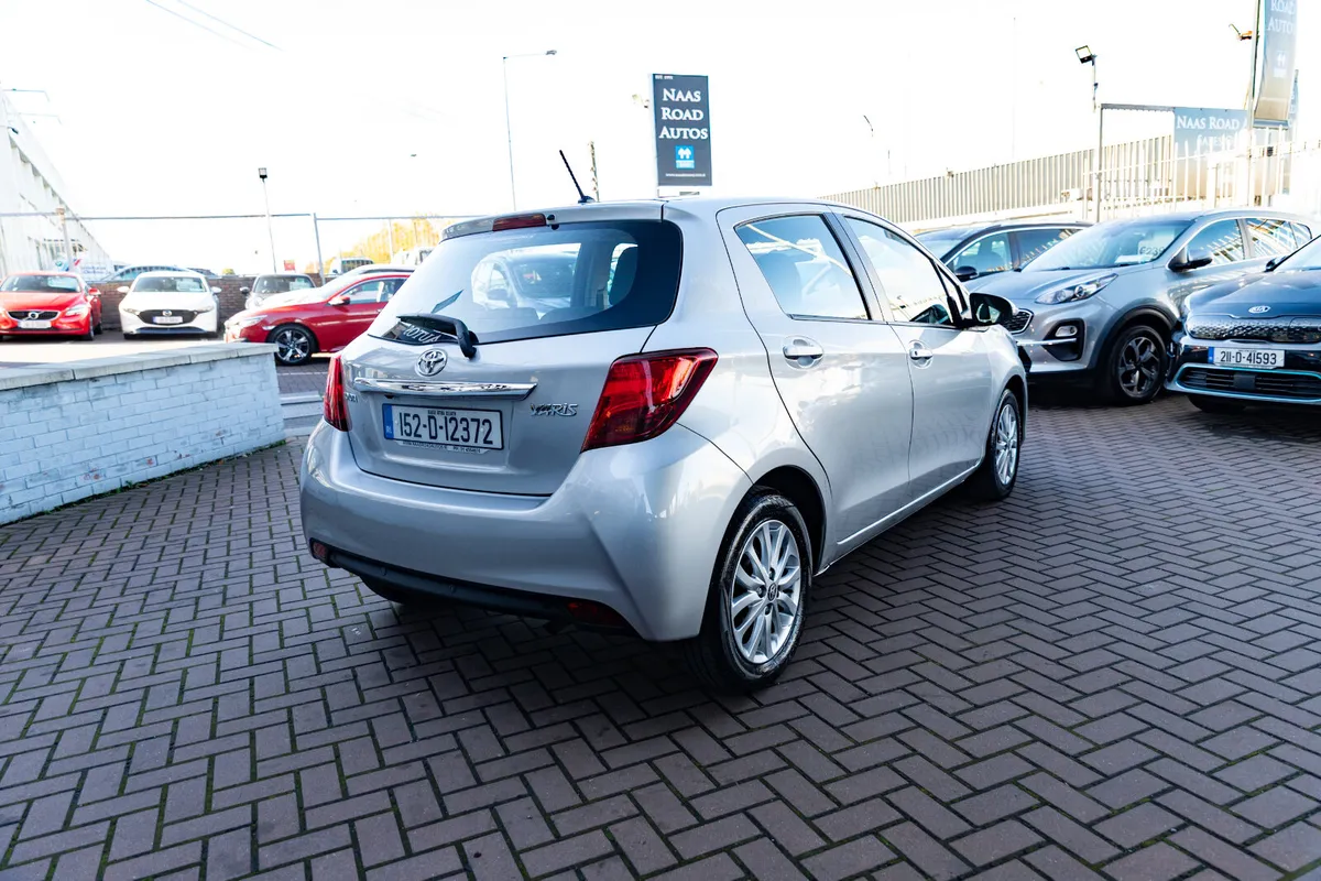 Toyota Yaris 1.0 SOL 5DR HATCHBACK  // ONLY 91,000 - Image 3