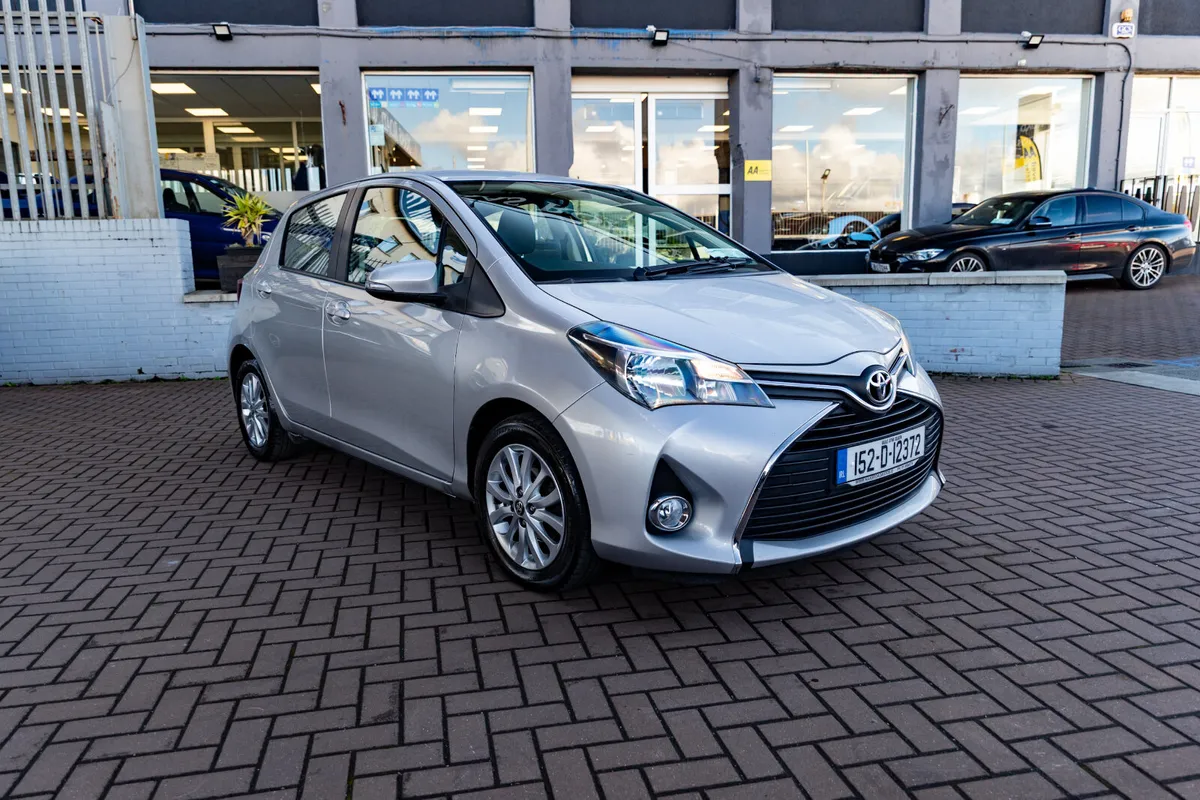 Toyota Yaris 1.0 SOL 5DR HATCHBACK  // ONLY 91,000 - Image 1
