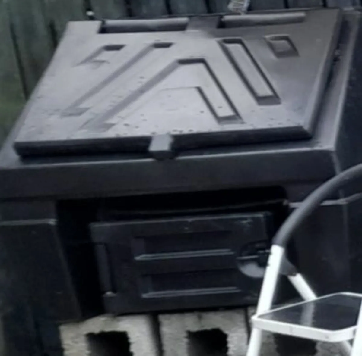 Coal bunker - Image 1