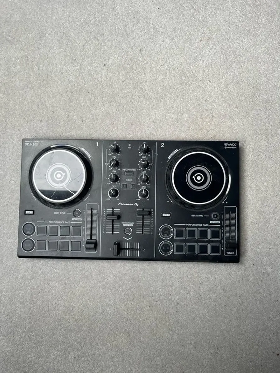 Pioneer DDJ-200 - Image 1