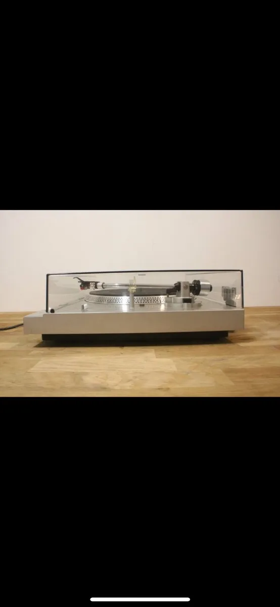 Sony turntable - Image 2