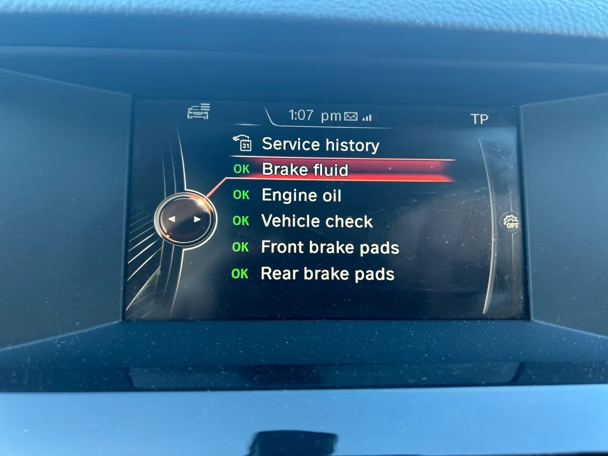 BMW 520D LCI F10 SE 2015 FULLY SERVICED, 2 KEYS - Image 2
