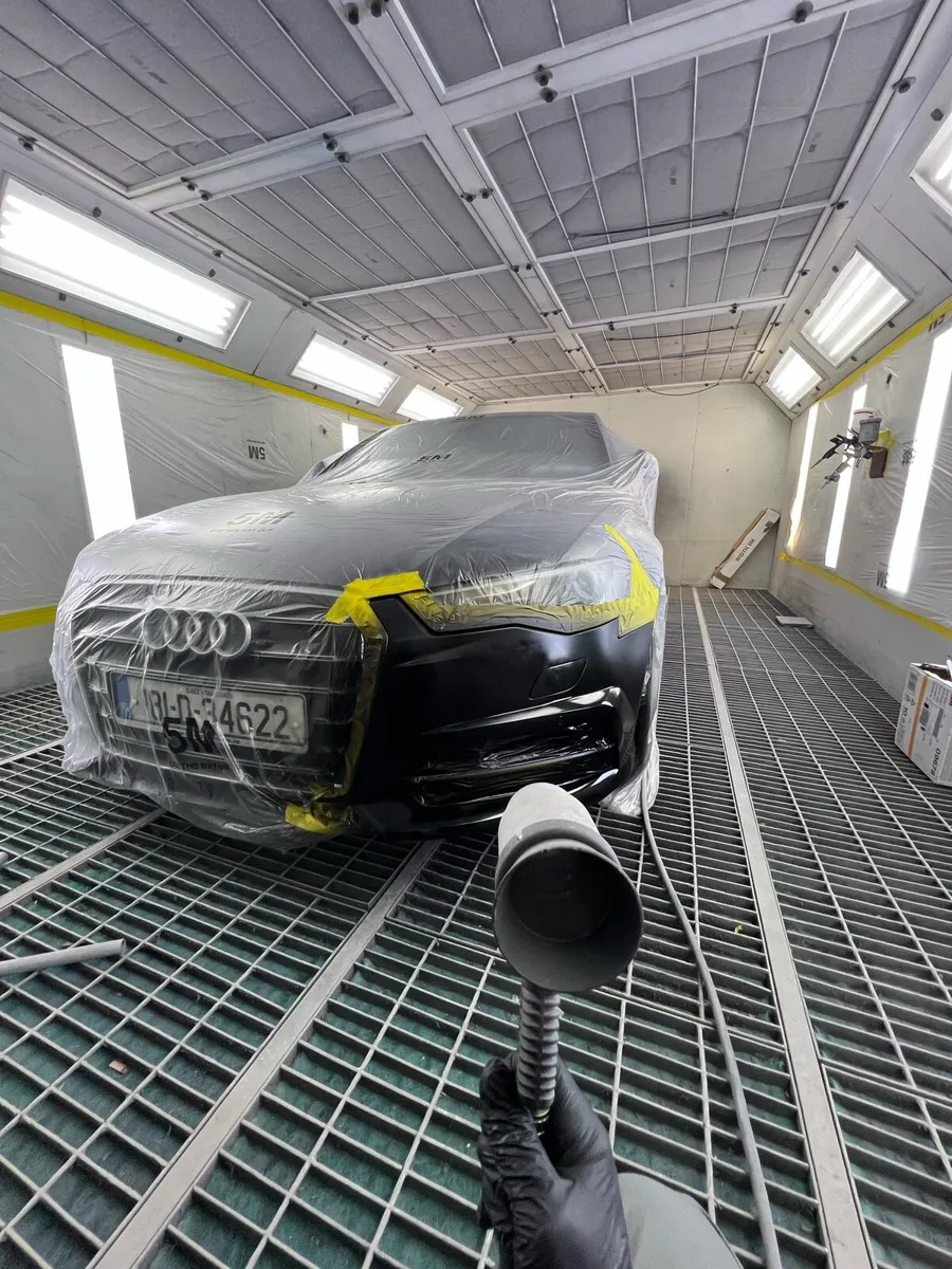 Car crash repair - Image 1
