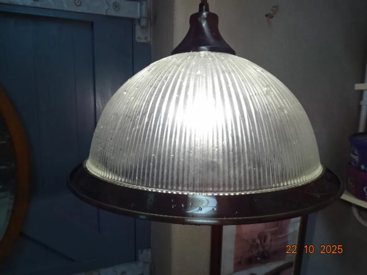 Lighting - Image 2