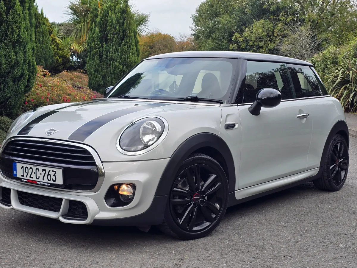 192 MINI COOPER SPECIAL EDITION JCW - Image 2