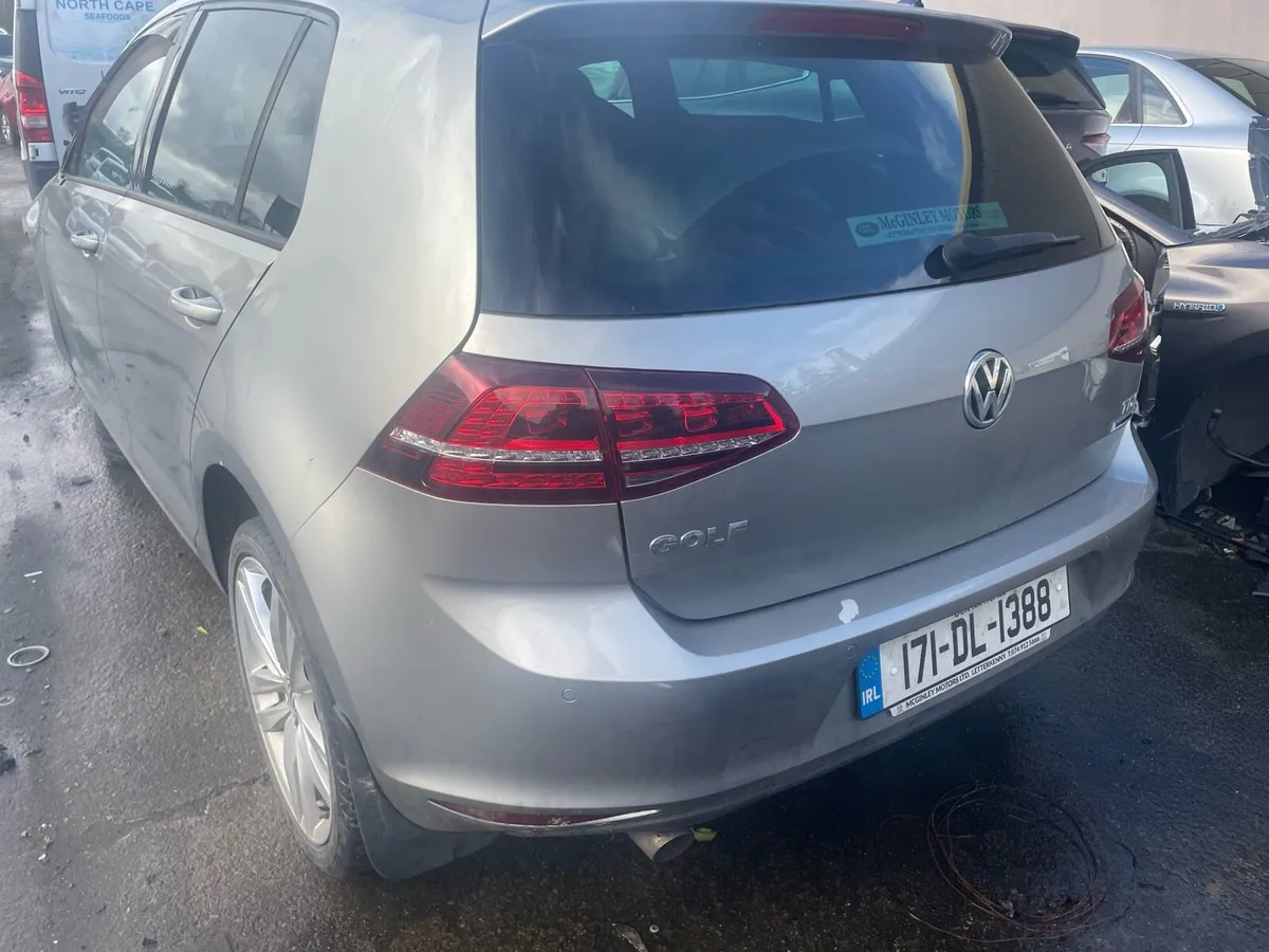 17 golf. Breaking. - Image 3