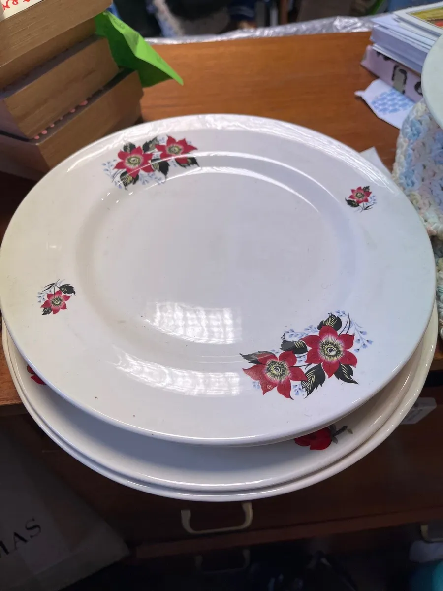 Plates - Image 2