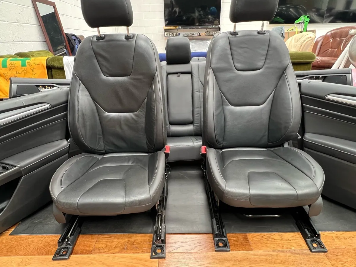Ford mondeo mk5 leather heated seats - Image 2