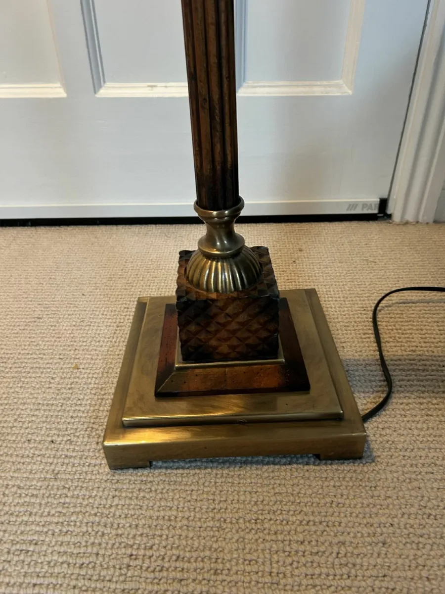Floor Lamp - Image 4