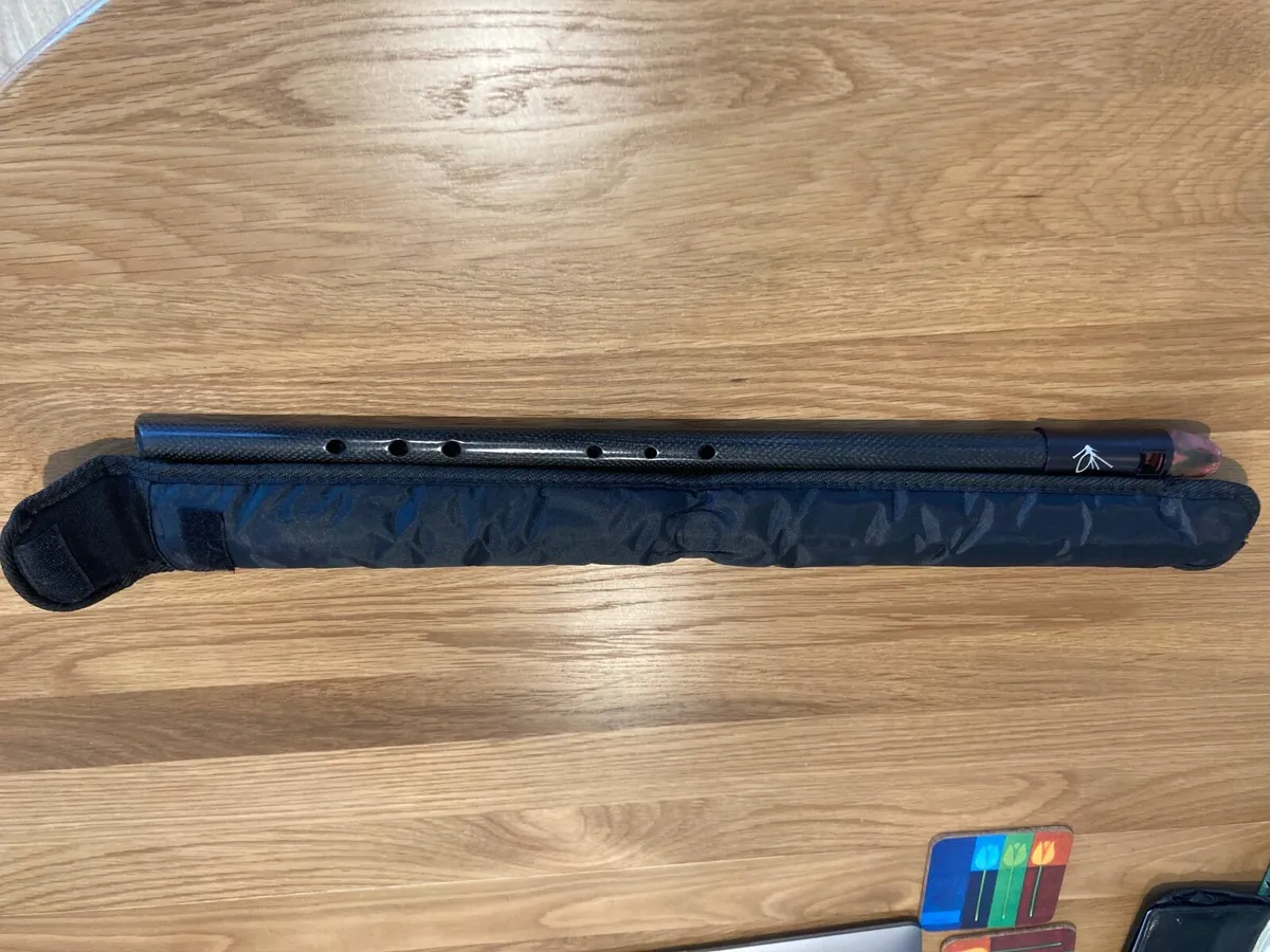 Carbony Low D whistle - Image 1