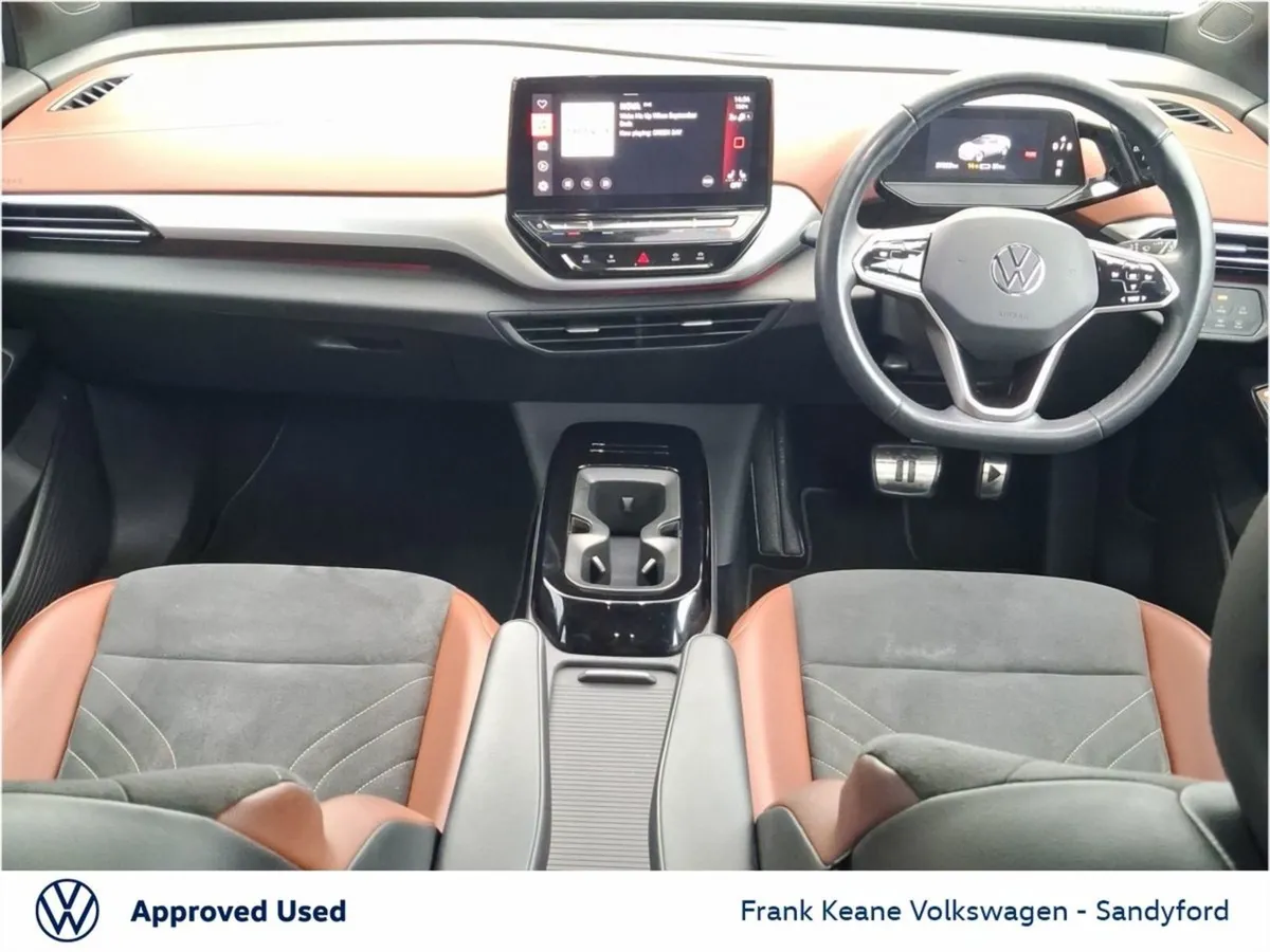 Volkswagen ID.4  life  77kwh 204HP  frank Keane V - Image 2
