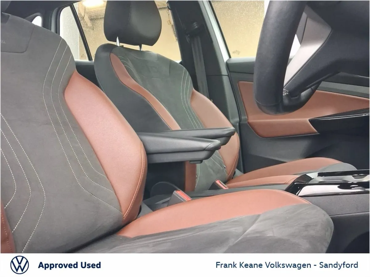 Volkswagen ID.4  life  77kwh 204HP  frank Keane V - Image 4