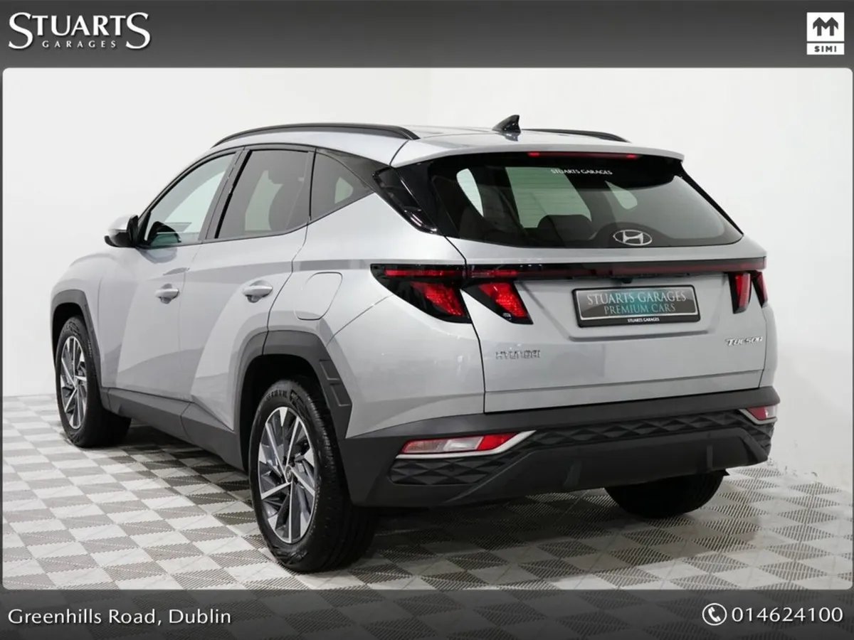 Hyundai Tucson *SOLD DEPOSIT TAKEN*Executive 5DR * - Image 2