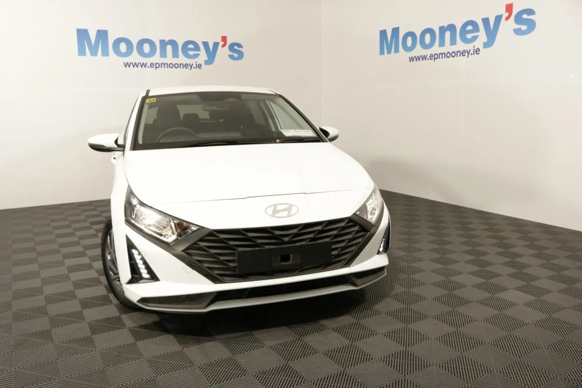 Hyundai i20 Deluxe Plus - New 261 Order Yours Tod - Image 2