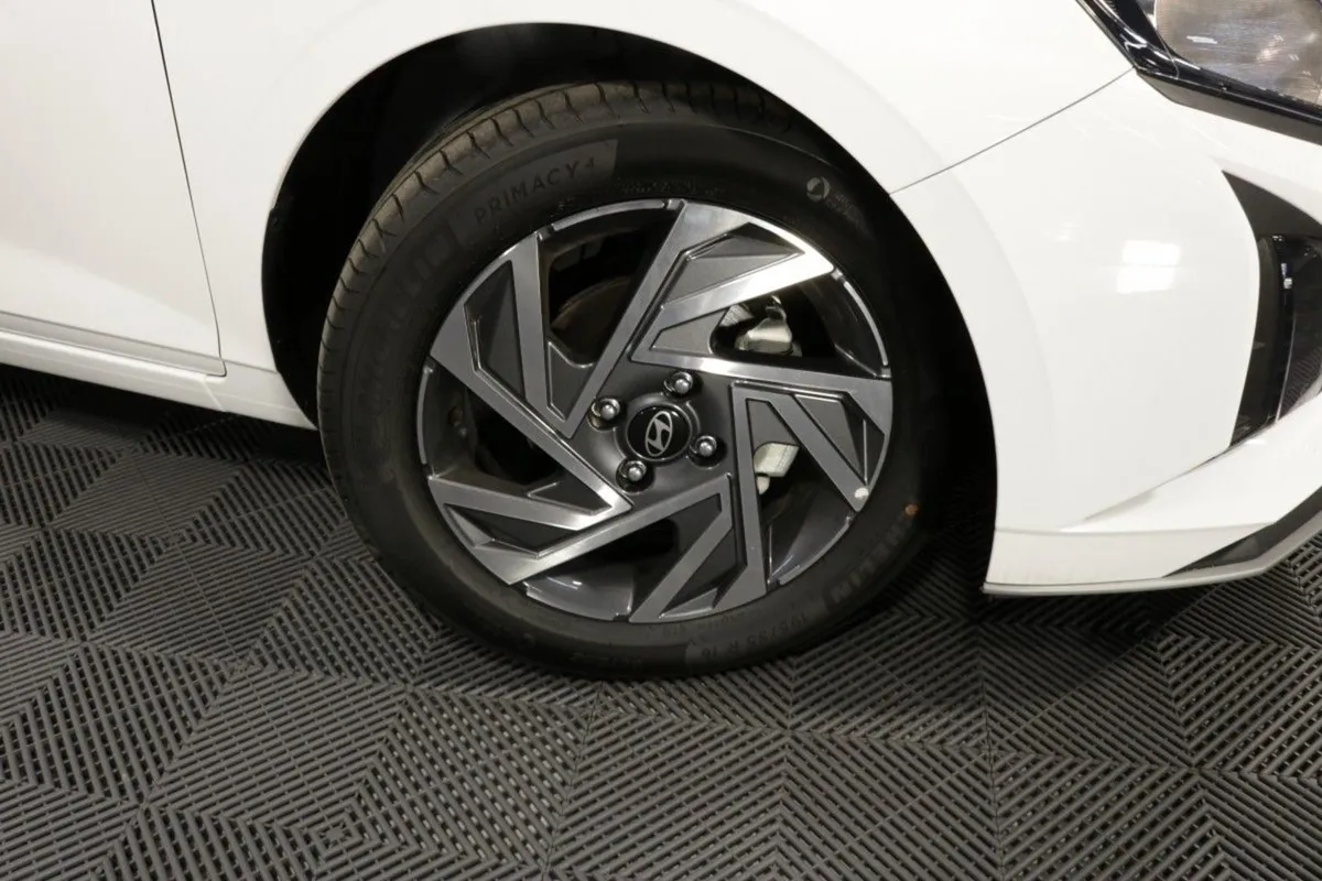 Hyundai i20 Deluxe Plus - New 261 Order Yours Tod - Image 4