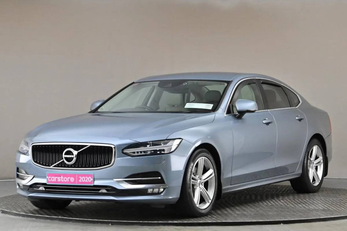 Volvo S90 2.0 D4 190BHP Momentum  full Beige Leat - Image 3