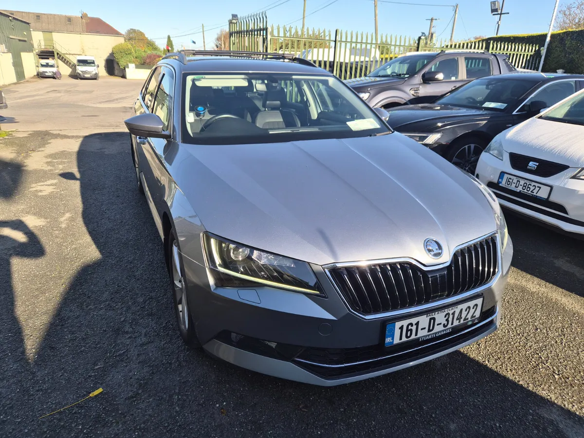 Skoda Superb 2016 AMBITION Combi - Image 2