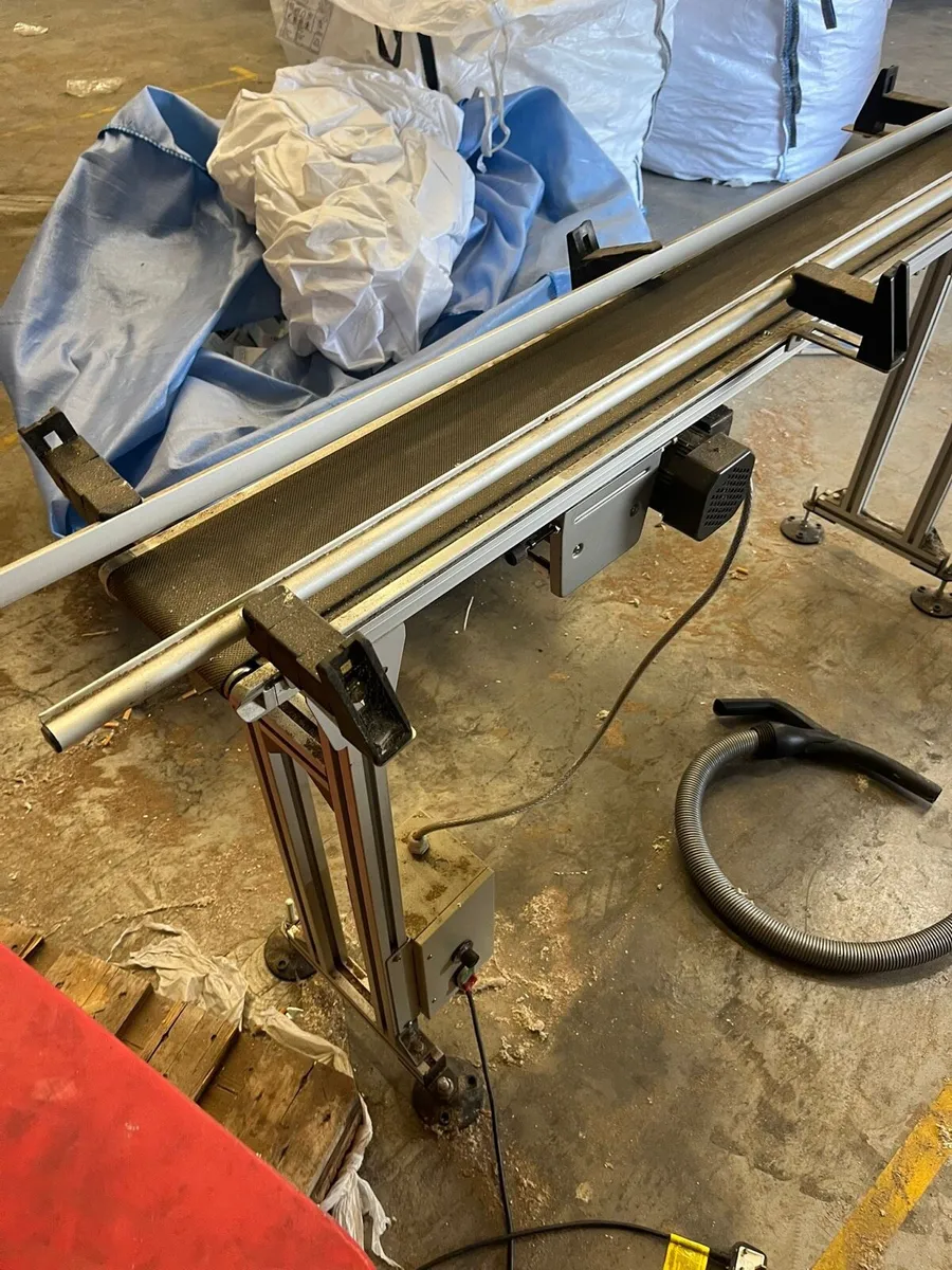 Conveyor belt - Image 2