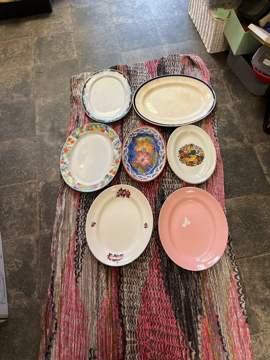 Plates - Image 1