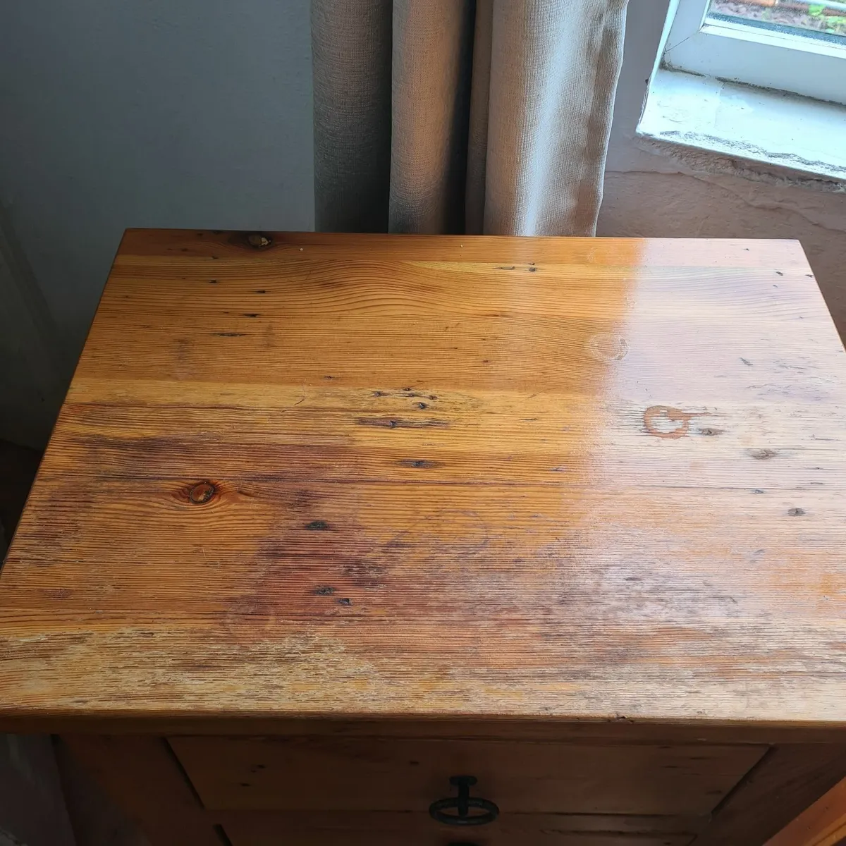 Bedside tables x 2 - Image 3