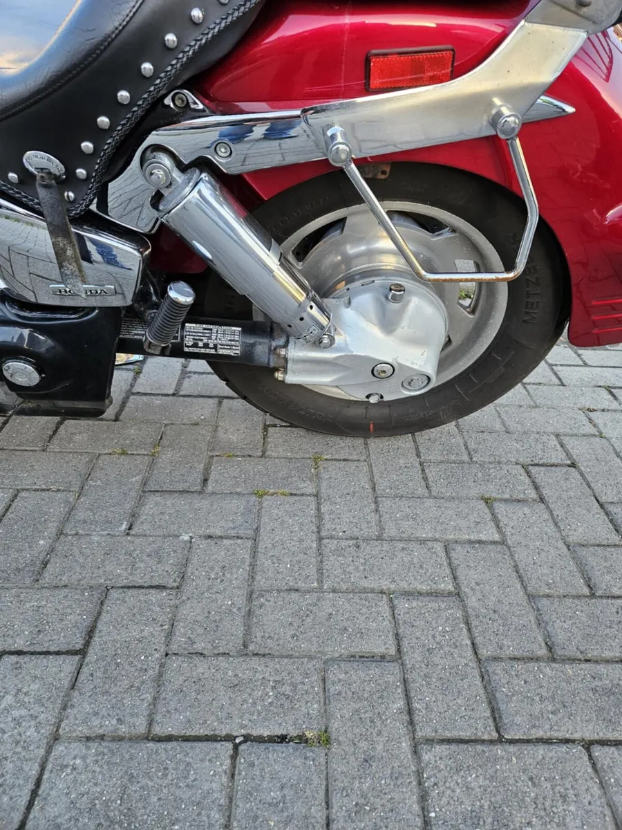 Honda VTX 1300 R - Image 2