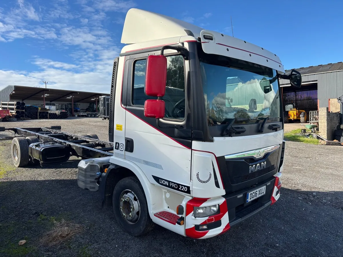 2016,MAN Lion Pro 220 10,Tonner - Image 1