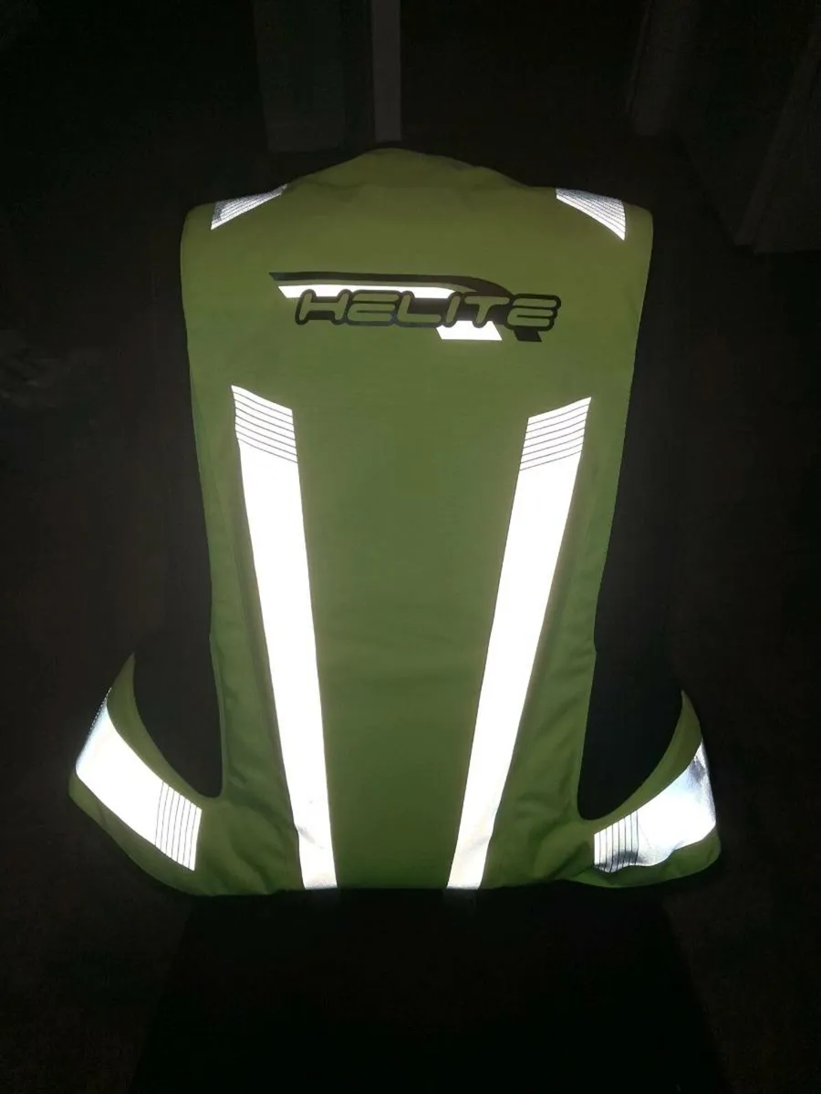 Helite turtle 2 airbag vest - Image 2