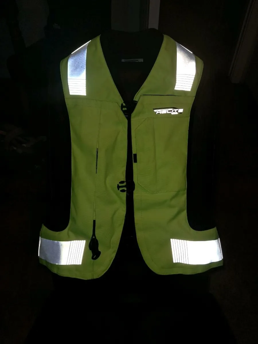 Helite turtle 2 airbag vest - Image 4