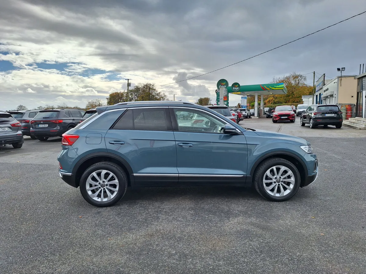 T-Roc 1.0 Style *Top Spec/Heat Seats/Camera - Image 2