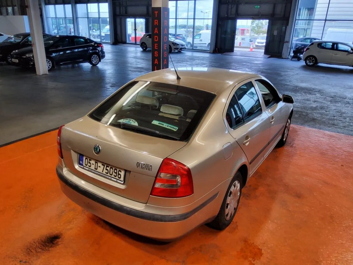 Skoda Octavia 1.4 75hp Ambiente - Image 3