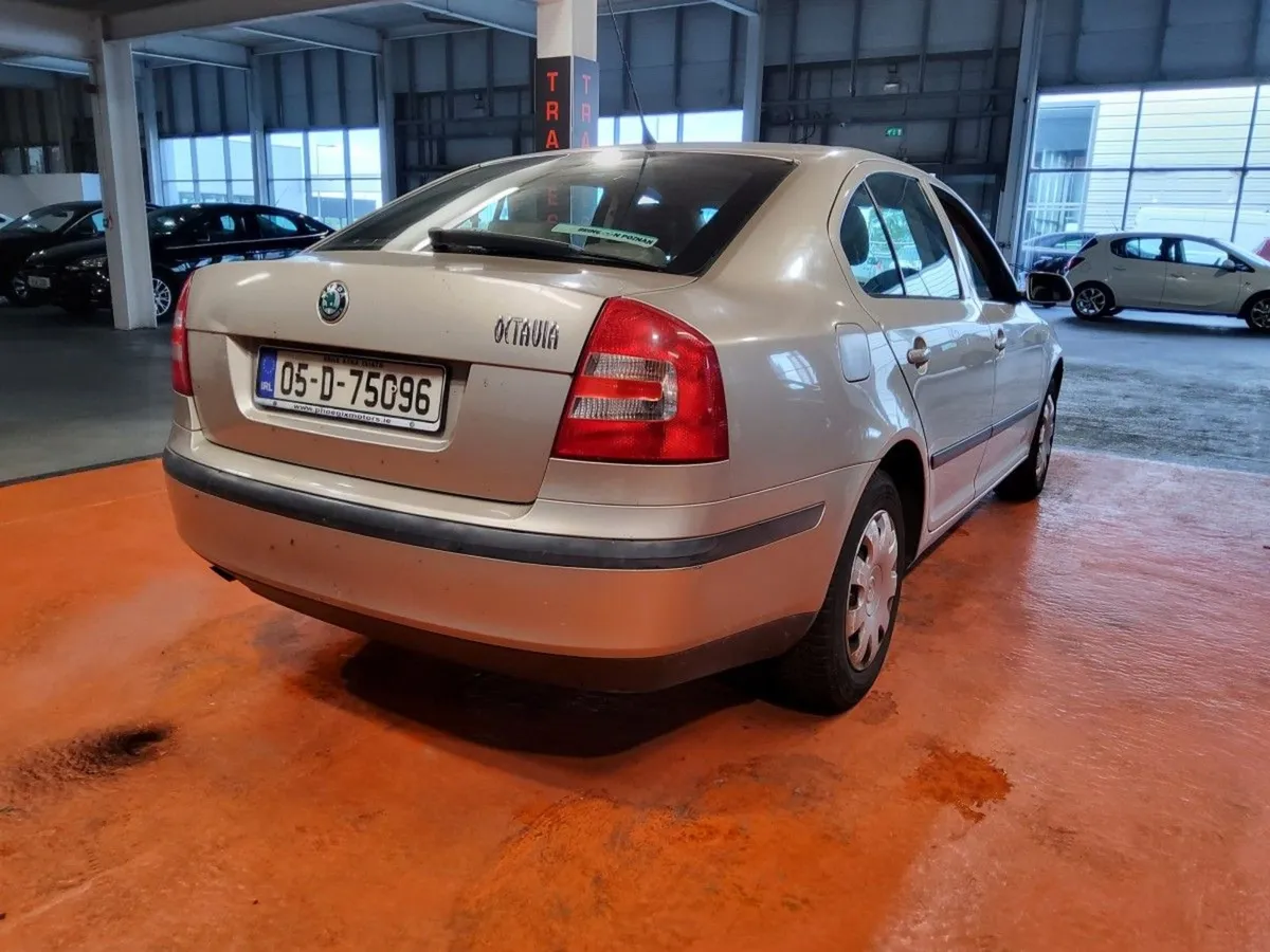 Skoda Octavia 1.4 75hp Ambiente - Image 4