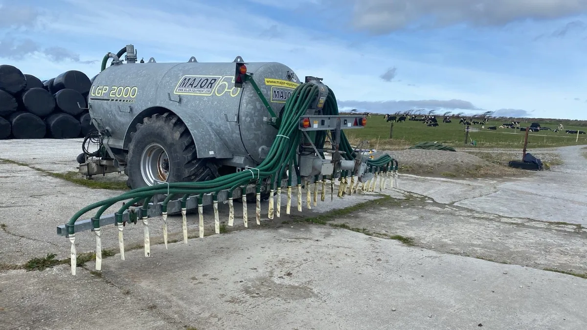 Vacuum tanker - Image 3