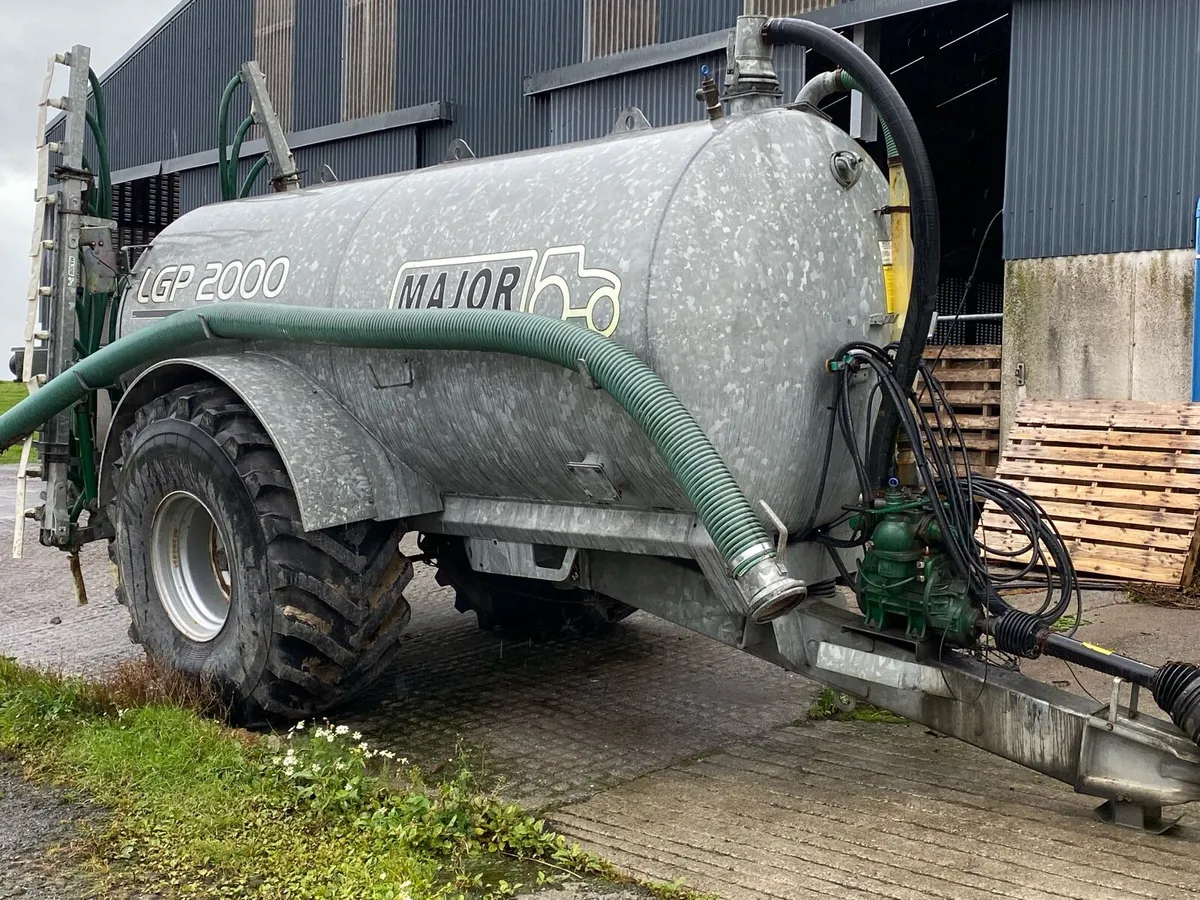 Vacuum tanker - Image 4