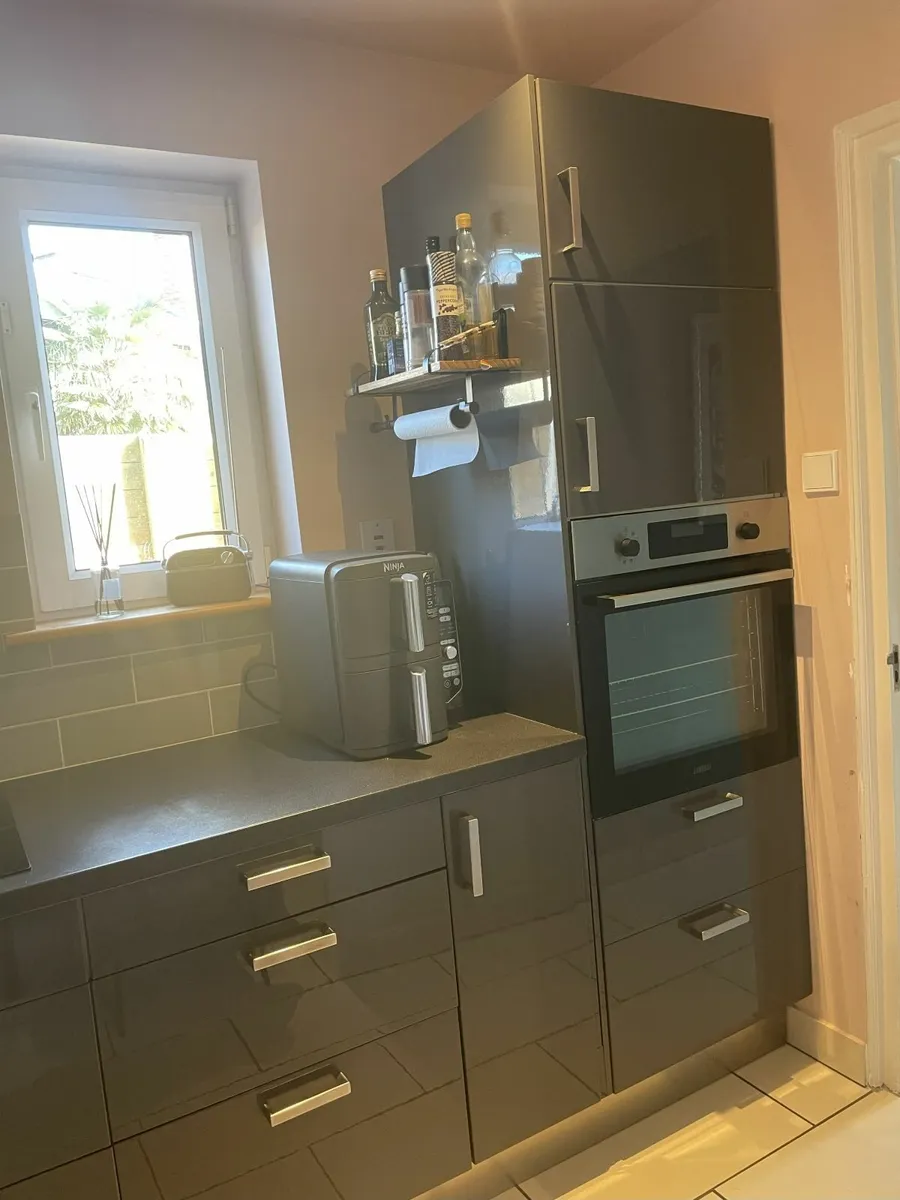 Kitchen For Sale - Dublin 8 - Image 3