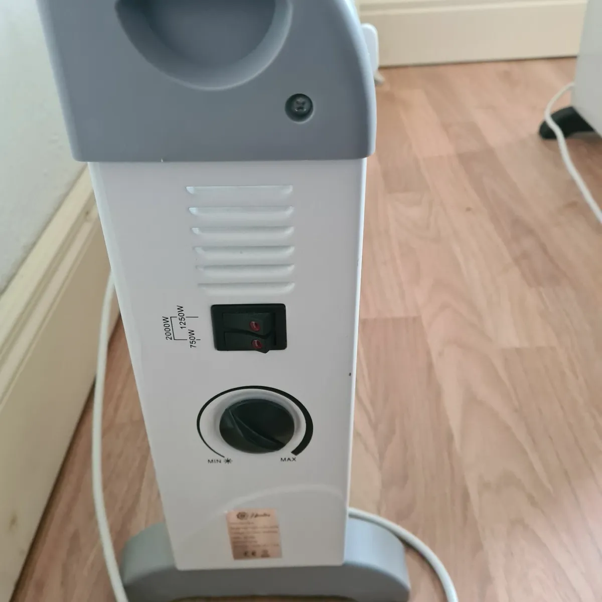 3 x electric heaters - Image 2